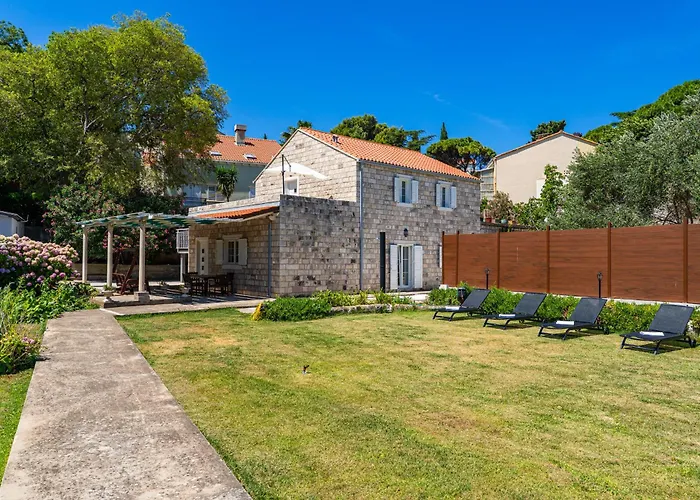 Heritage House Marina Βίλα *